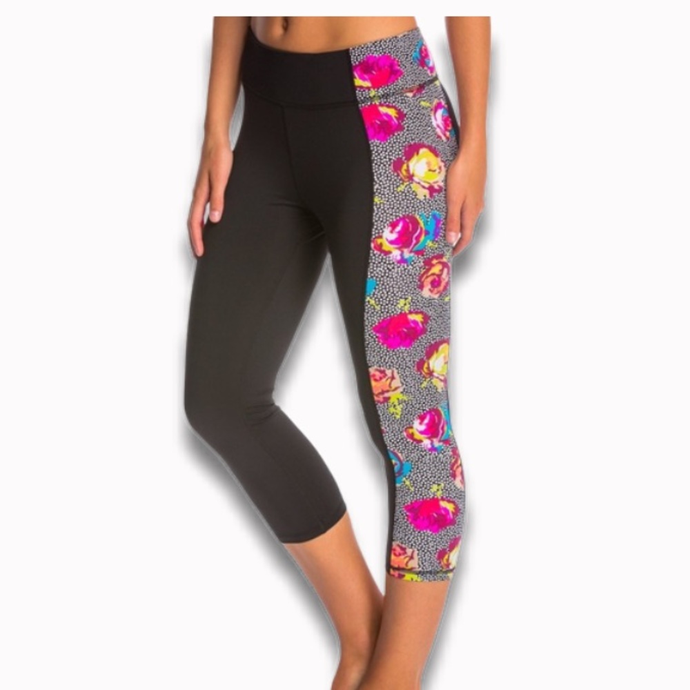 Betsey Johnson Performance Leggings